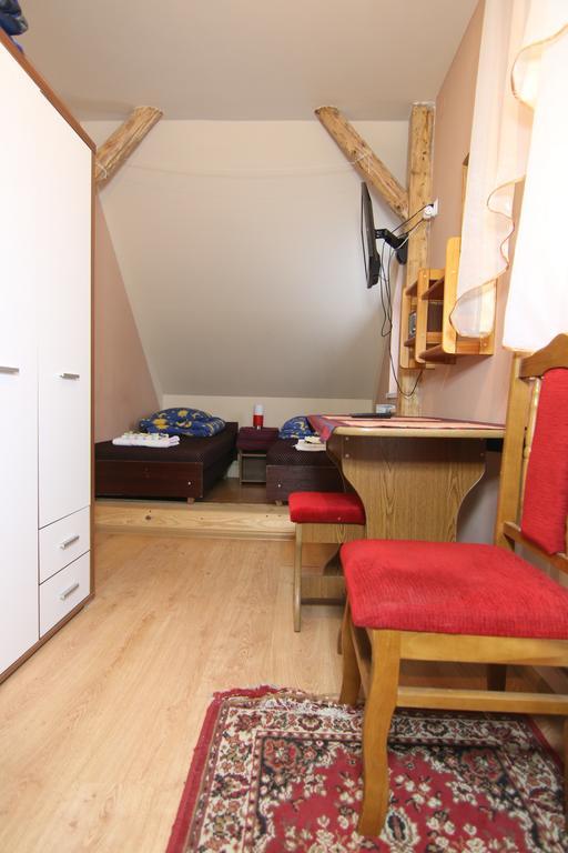 Pokoje U Wodzireja Krościenko Exterior foto